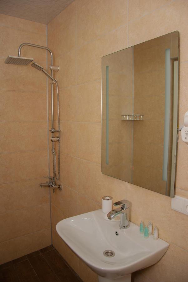 Likani Home Borjomi Luaran gambar